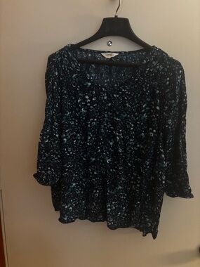 Terra & Sky Women's Navy Blue Patterned Blouse